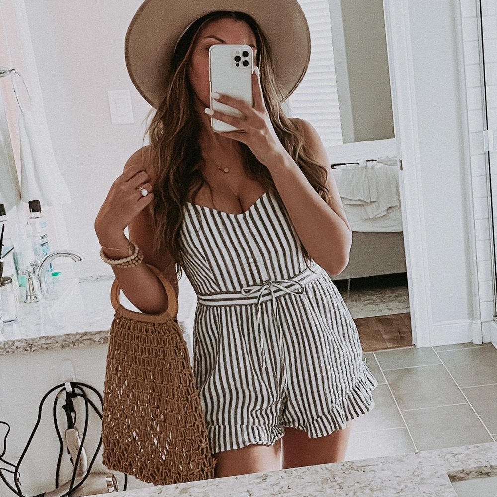 American Eagle Romper